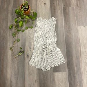 Billabong shorts romper/jumpsuit